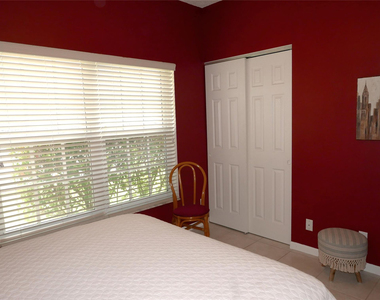 7614 Colony Lake Drive - Photo Thumbnail 21