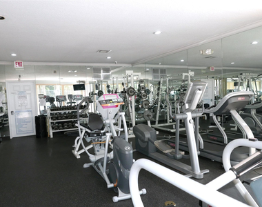 7614 Colony Lake Drive - Photo Thumbnail 35
