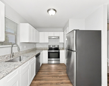 230 Creek Cove Drive - Photo Thumbnail 2