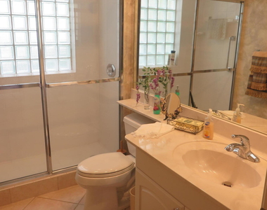 23440 Mirabella Circle S - Photo Thumbnail 13