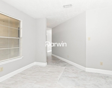 1334 Willersley Lane - Photo Thumbnail 6