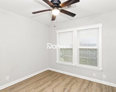 4328 Waits Avenue - Photo Thumbnail 7