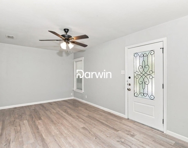 4328 Waits Avenue - Photo Thumbnail 4
