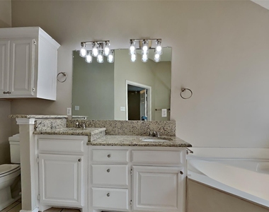 9053 San Joaquin Trail - Photo Thumbnail 9