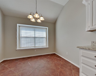 9053 San Joaquin Trail - Photo Thumbnail 3