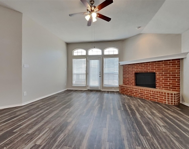 9053 San Joaquin Trail - Photo Thumbnail 1