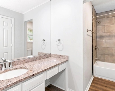 7316 Glen Haven Drive - Photo Thumbnail 2