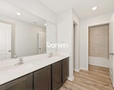 132 Bush Drive - Photo Thumbnail 12