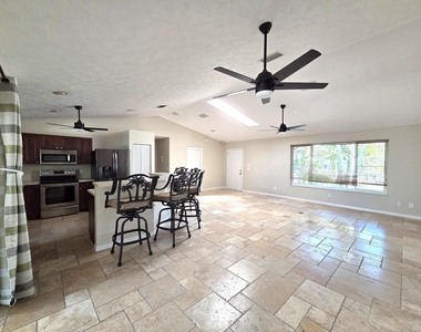 5501 Se Nassau Terrace - Photo Thumbnail 19