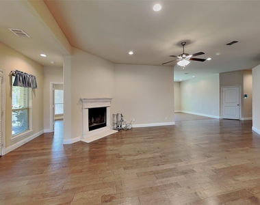 7417 Rose Crest Boulevard - Photo Thumbnail 1