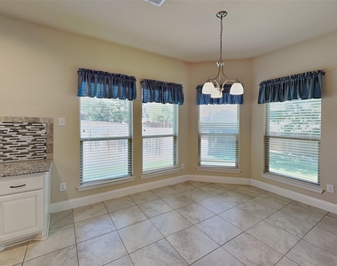 7417 Rose Crest Boulevard - Photo Thumbnail 3