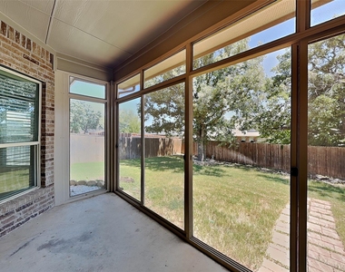7417 Rose Crest Boulevard - Photo Thumbnail 9