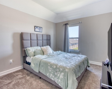2701 Ash Avenue - Photo Thumbnail 25