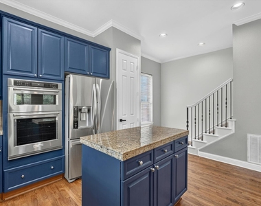 4114 Lafayette Street - Photo Thumbnail 5