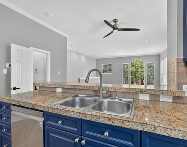 4114 Lafayette Street - Photo Thumbnail 7