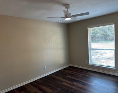 1418 Homestead Place - Photo Thumbnail 17