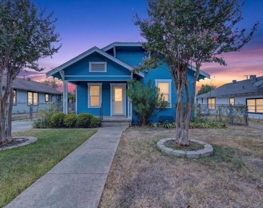 1211 S Montclair Avenue - Photo Thumbnail 1
