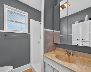 1211 S Montclair Avenue - Photo Thumbnail 21