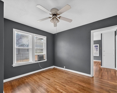 1211 S Montclair Avenue - Photo Thumbnail 23