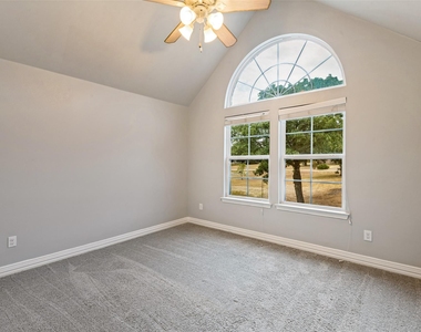 2144 Cross Creek Drive - Photo Thumbnail 27
