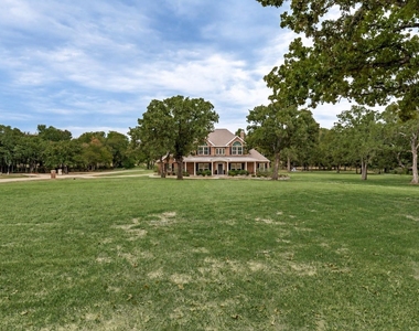 2144 Cross Creek Drive - Photo Thumbnail 1