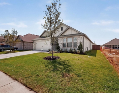 13052 Sandstone Street - Photo Thumbnail 3