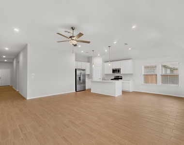13052 Sandstone Street - Photo Thumbnail 5
