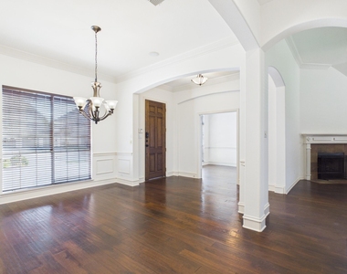 811 Ethan Road - Photo Thumbnail 3