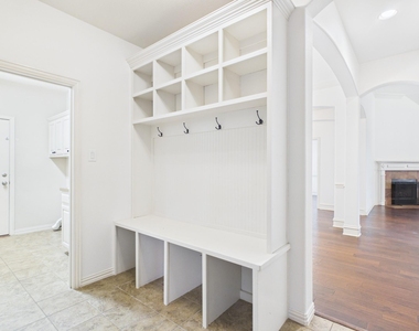 811 Ethan Road - Photo Thumbnail 22