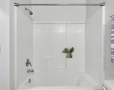 1007 N Deer Court Way - Photo Thumbnail 20