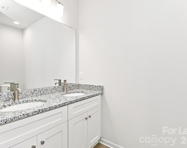 406 Killian Avenue - Photo Thumbnail 12