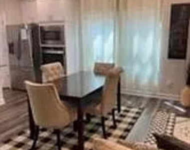 135 Emmett Drive - Photo Thumbnail 4