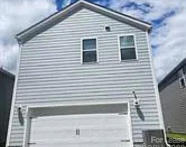 135 Emmett Drive - Photo Thumbnail 13