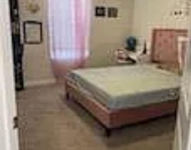 135 Emmett Drive - Photo Thumbnail 5