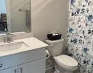 135 Emmett Drive - Photo Thumbnail 3
