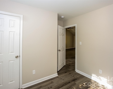 1404 Bells Knox Road - Photo Thumbnail 10