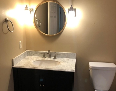 823 Tadlock Place - Photo Thumbnail 22