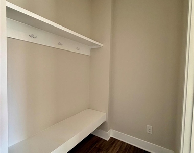 1629 Unison Drive - Photo Thumbnail 5