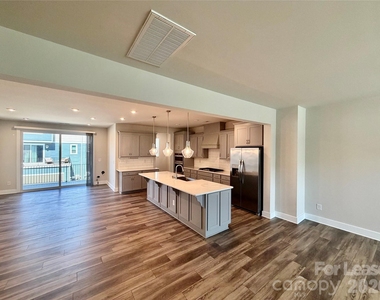 1629 Unison Drive - Photo Thumbnail 10