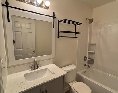 18 Sharpstone Lane - Photo Thumbnail 13