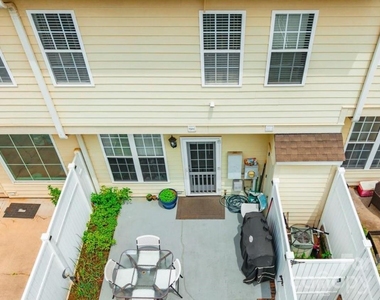 5623 Fetzer Avenue Nw - Photo Thumbnail 11
