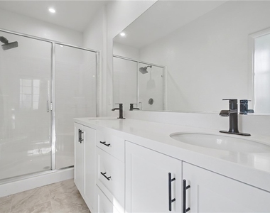 15967 W Preserve Loop - Photo Thumbnail 13