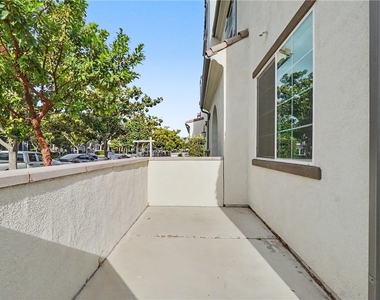 15967 W Preserve Loop - Photo Thumbnail 3