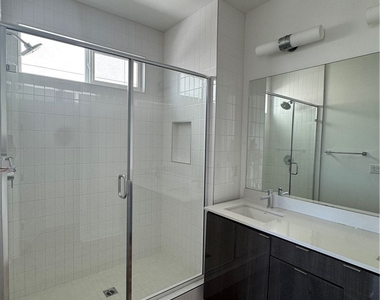1654 Pomona - Photo Thumbnail 22