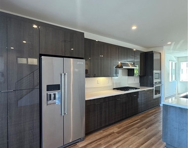 1654 Pomona - Photo Thumbnail 20