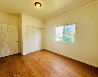 3320 Tenaya Avenue - Photo Thumbnail 9