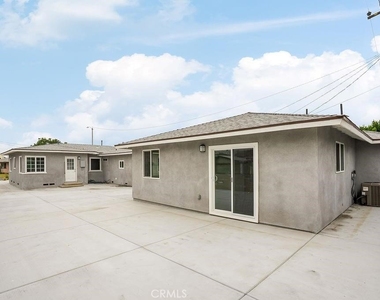 11585 Embree Drive - Photo Thumbnail 1