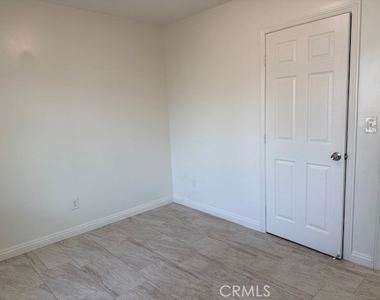 5198 Washington - Photo Thumbnail 5
