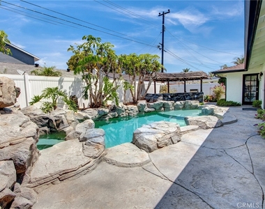 6241 Mar Vista Drive - Photo Thumbnail 31