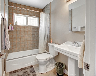 6241 Mar Vista Drive - Photo Thumbnail 24